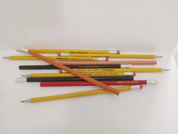 Lápiz escolar - Varios Colores's foto | PC@CTUAL SURL |  BizneCubano